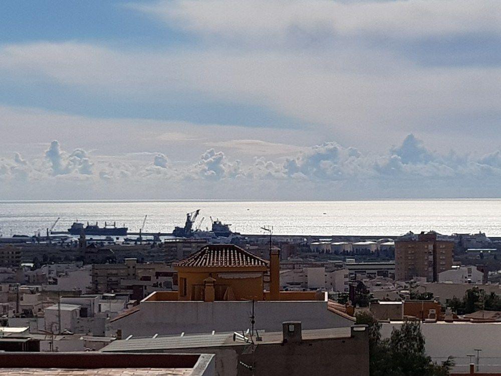 Oyo Hotel Costa Andaluza موتريل المظهر الخارجي الصورة